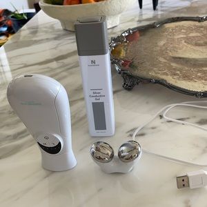 NUOVALUCEBEAUTY with Silver Conductive Gel